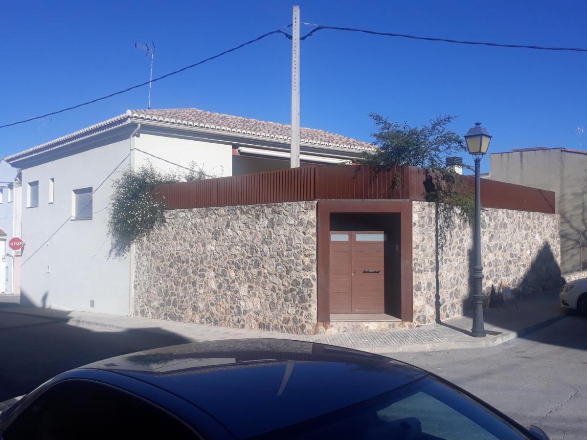 Casa Del Pueblo Villa Montichelvo Exteriör bild