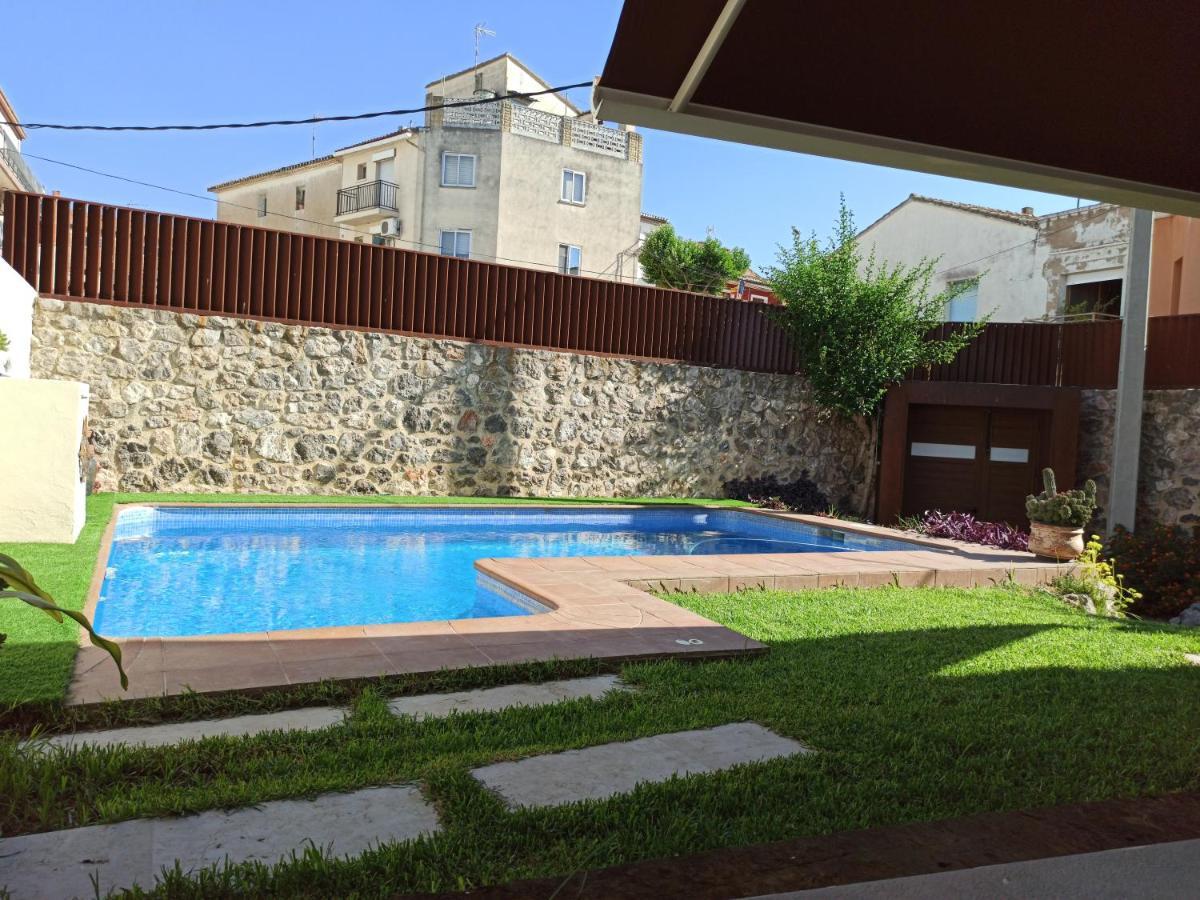 Casa Del Pueblo Villa Montichelvo Exteriör bild